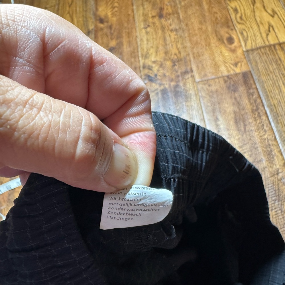 Fabletics Lightweight Ripstop Women’s Jogger Pant… - image 4